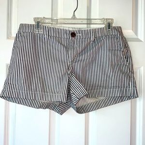 Old Navy pinstripe cotton short